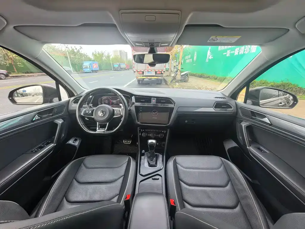Volkswagen Tiguan L 2021 из CN, фото 5