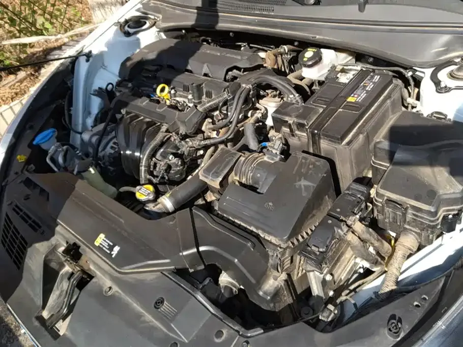 Hyundai Elantra 2023 из CN, фото 7