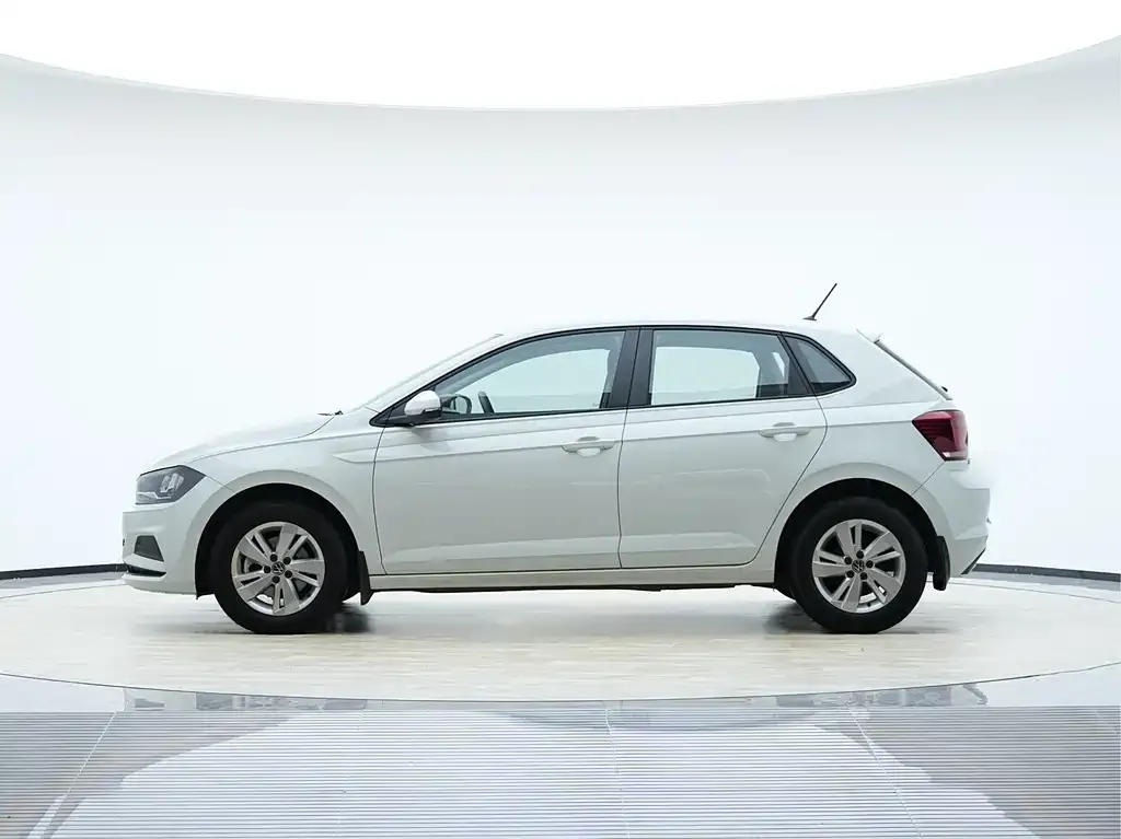 Volkswagen Polo 2023 из CN, фото 6