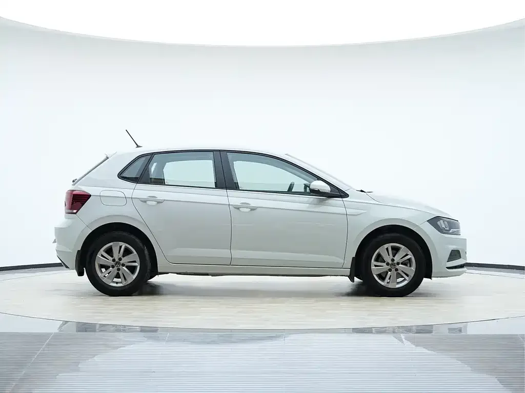 Volkswagen Polo 2023 из CN, фото 3