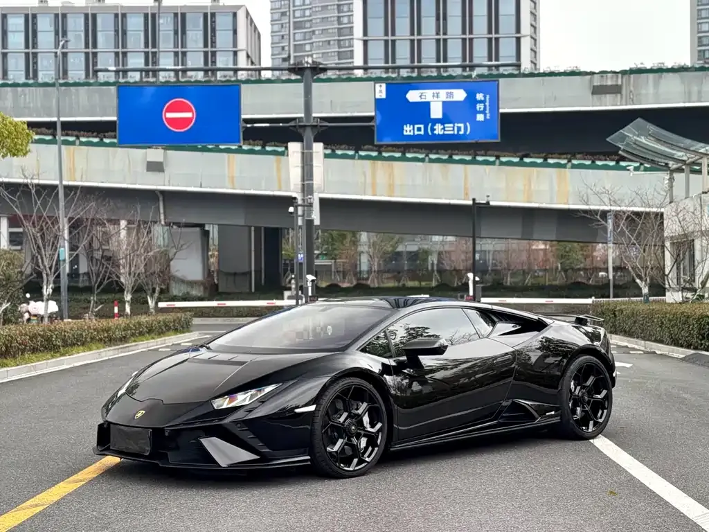 Lamborghini Huracan 2024 из CN, фото 9