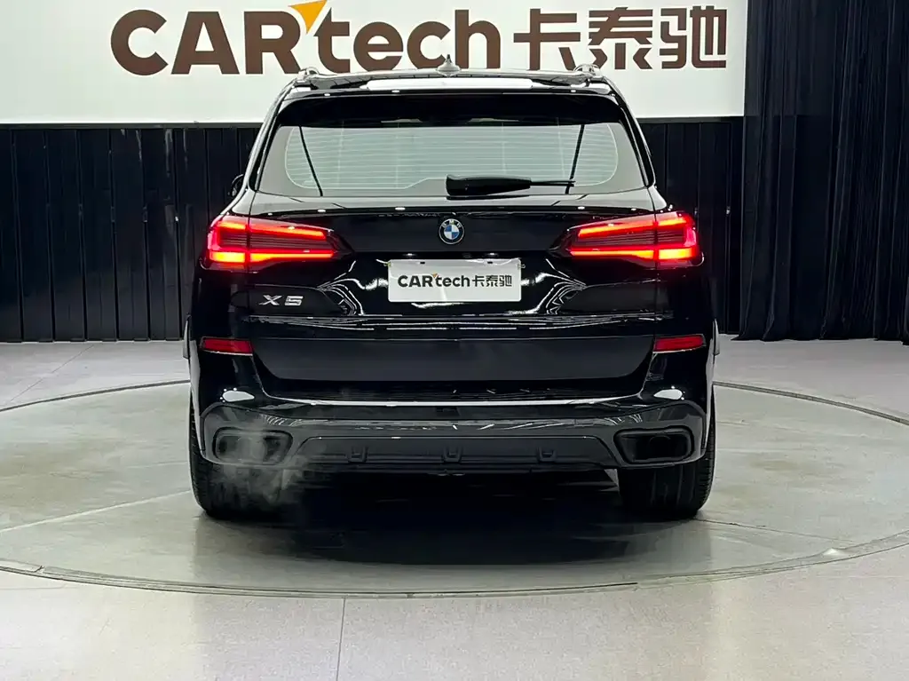 BMW X5 (Import) — фото 9
