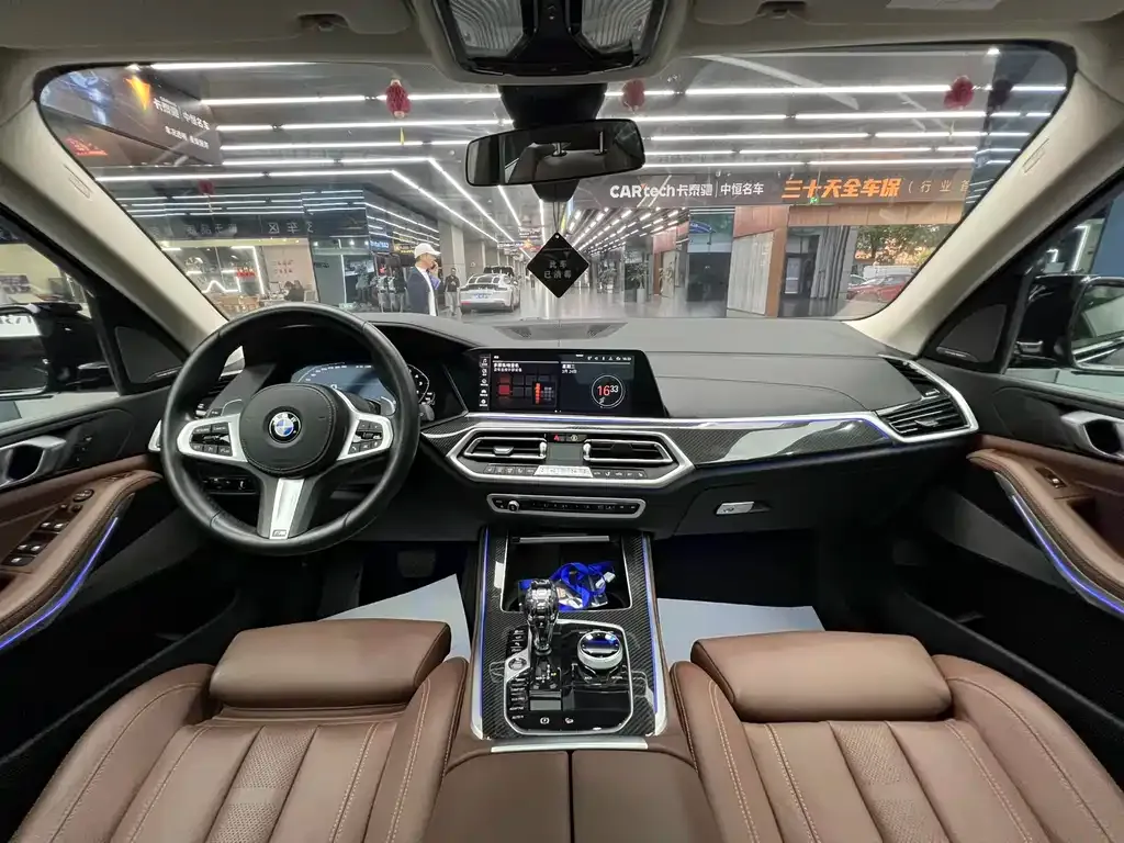 BMW X5 (Import) — фото 2
