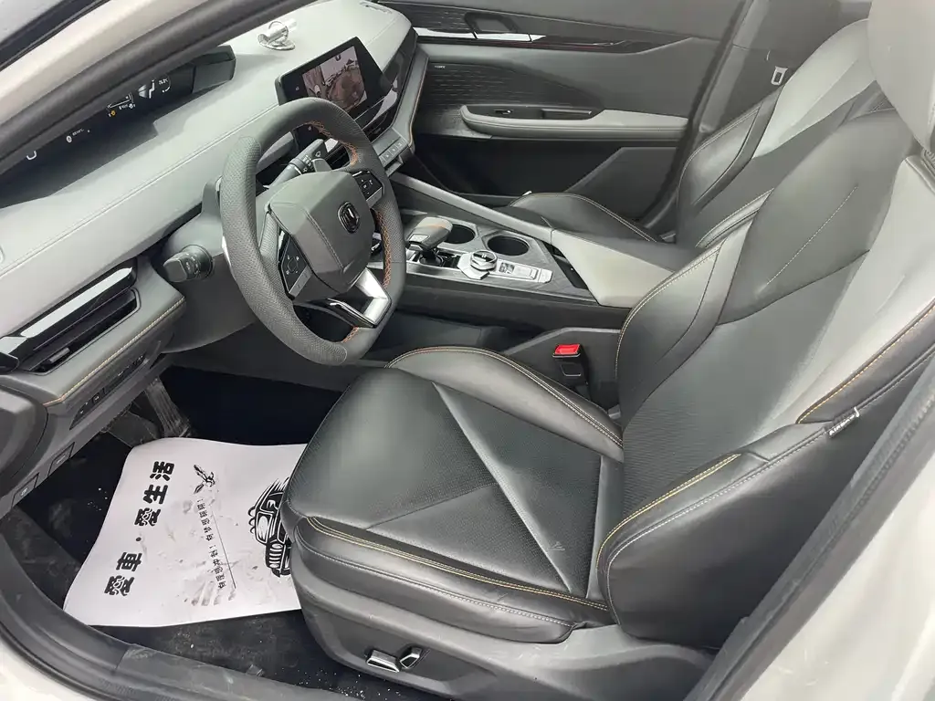 Changan UNI-V 2023 из CN, фото 7