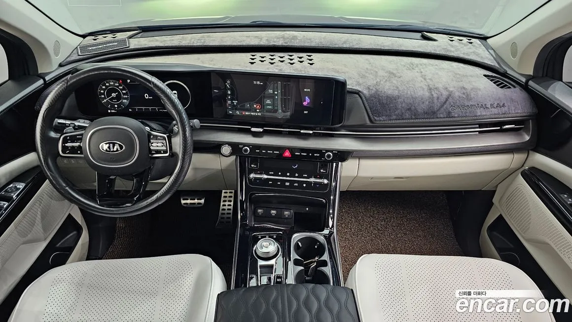 Kia Carnival — фото 10