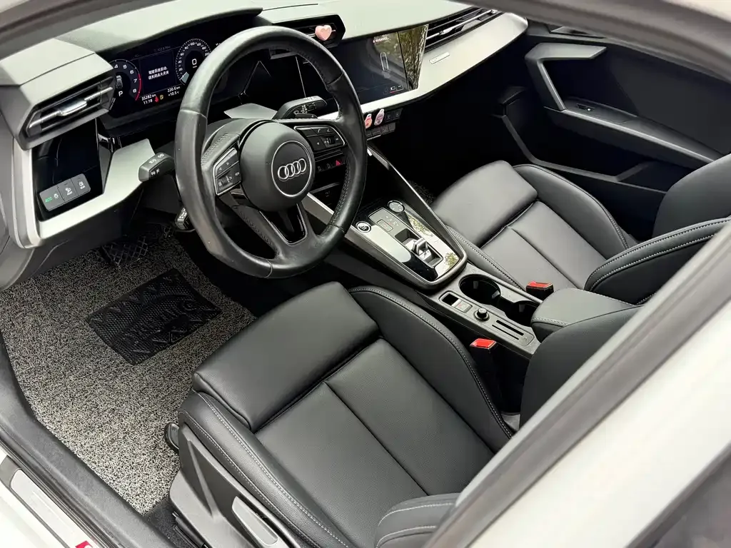 Audi A3 2021 из CN, фото 10