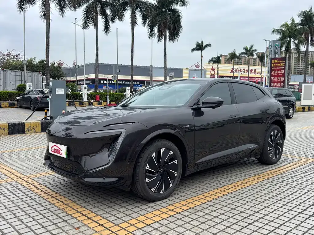 Avatr 07 — фото 1