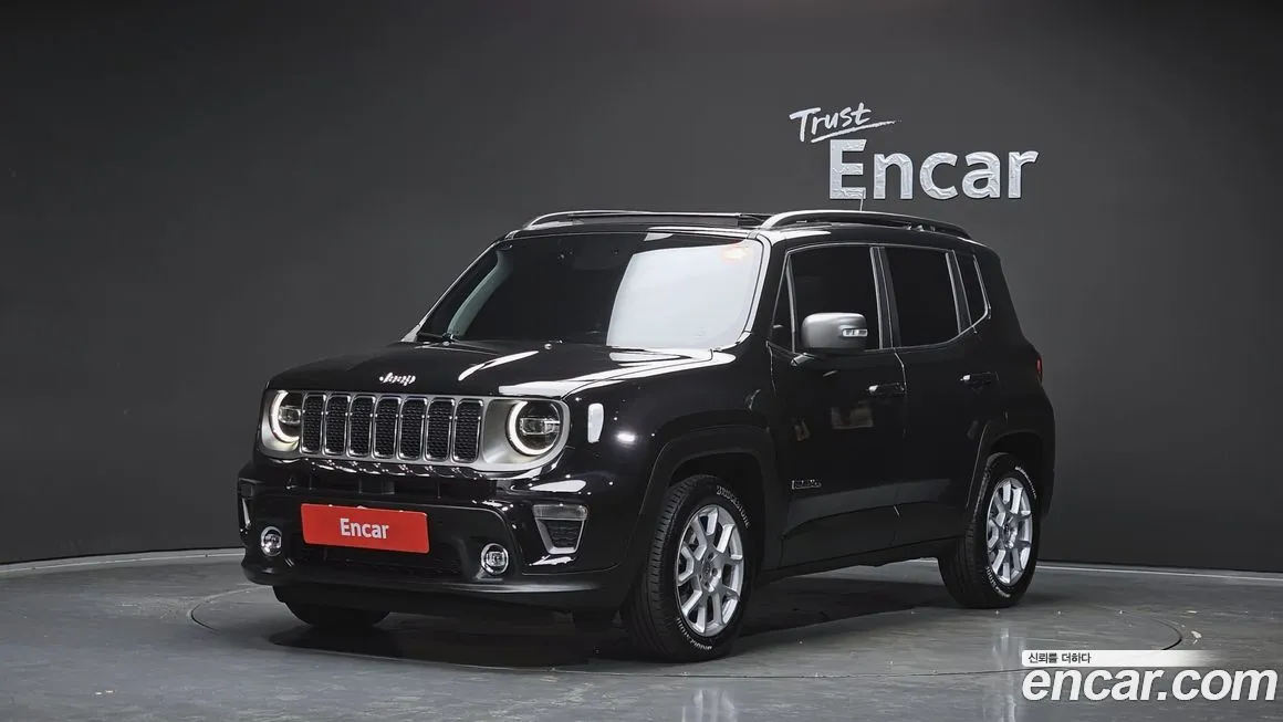 Jeep Renegade — фото 1