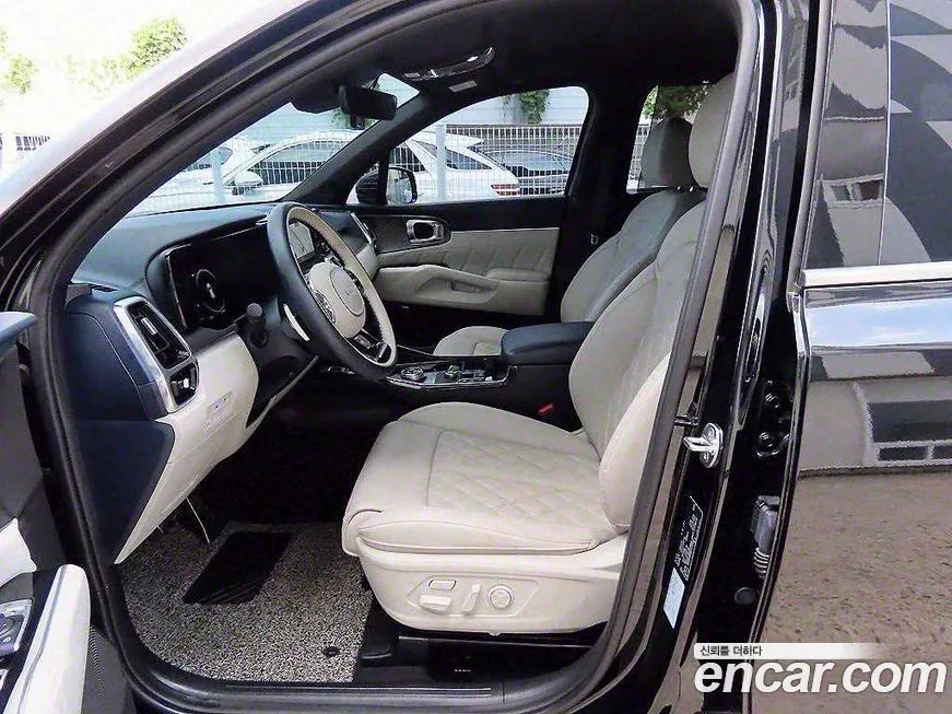 Kia Sorento — фото 5