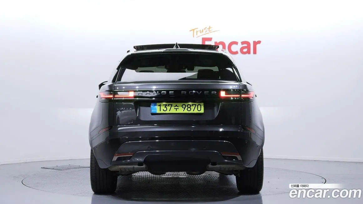 Land Rover Range Rover Velar 2025 из KR, фото 2