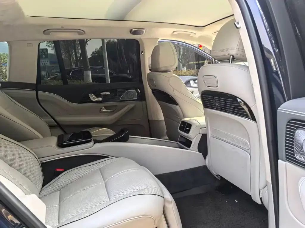 Mercedes-Benz GLS — фото 3