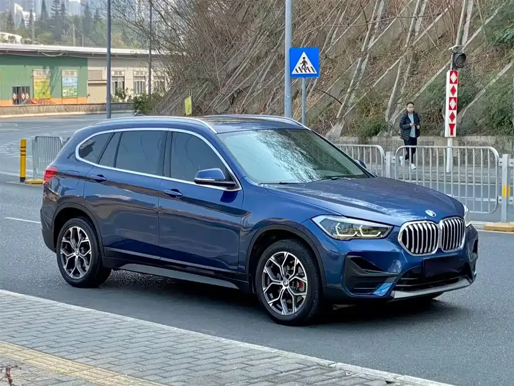 BMW X1 — фото 6