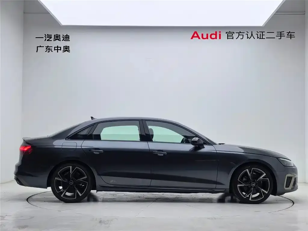 Audi A4L 2024 из CN, фото 2