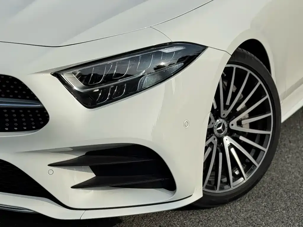 Mercedes-Benz CLS — фото 5