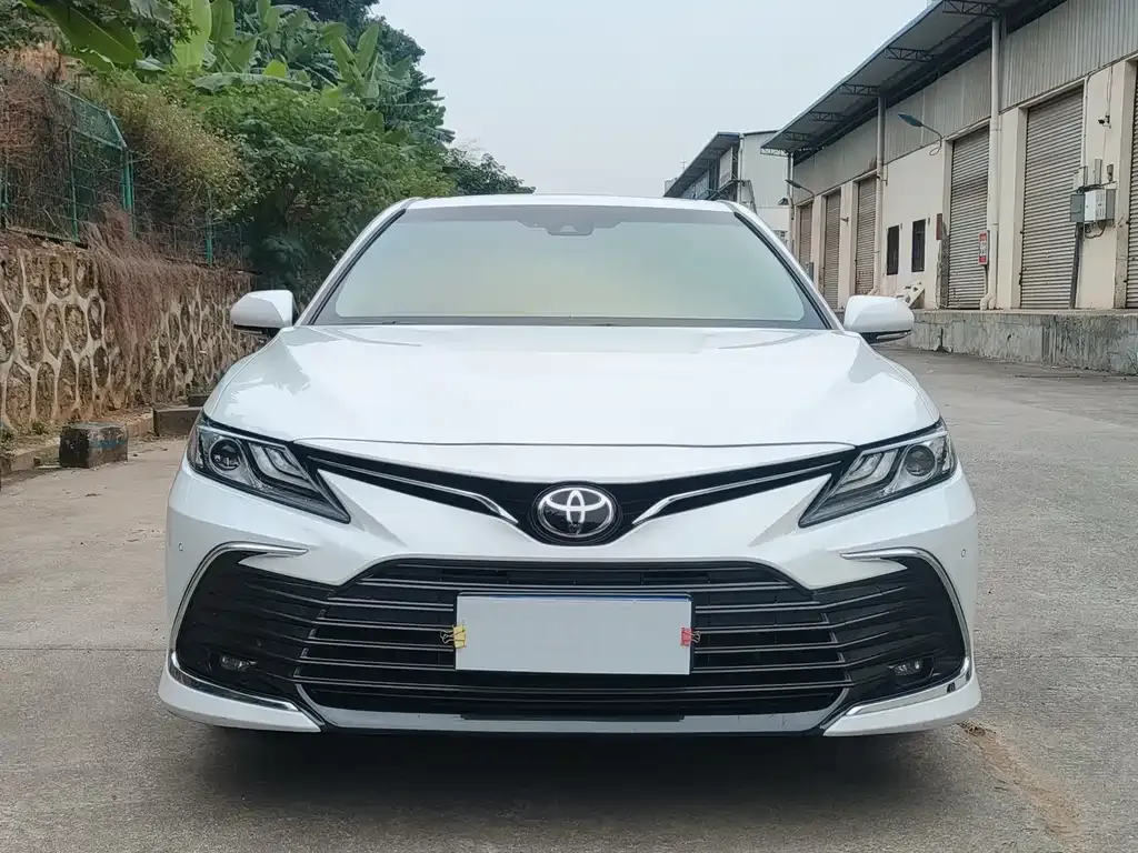 Toyota Camry 2022 из CN, фото 5