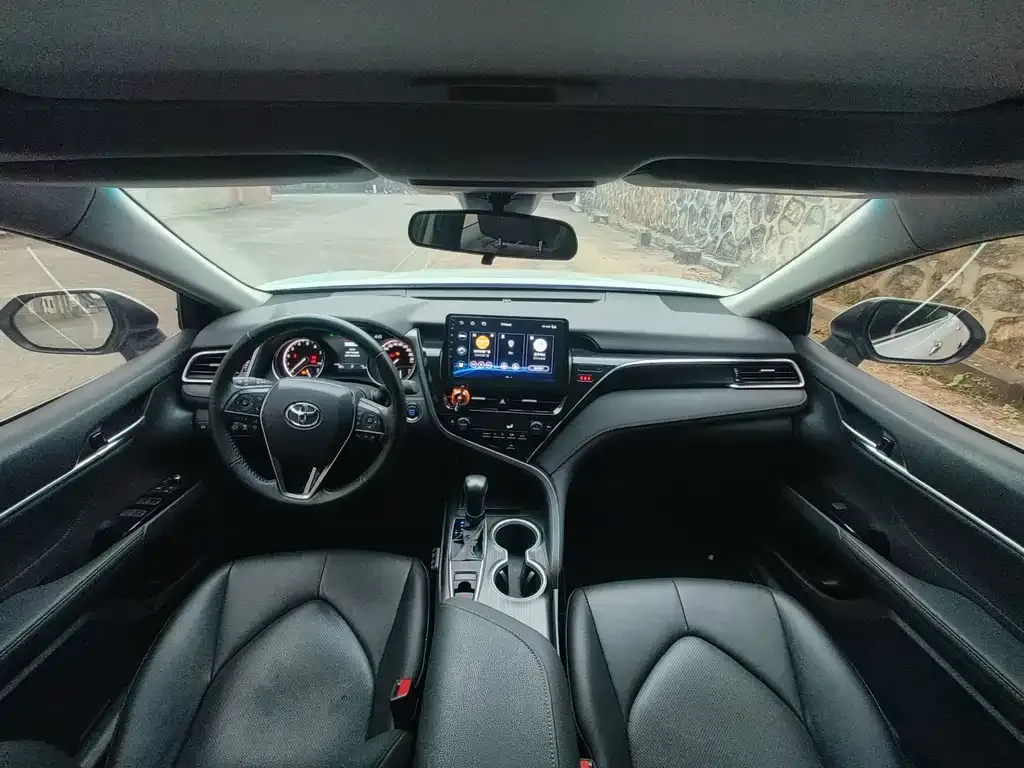 Toyota Camry 2022 из CN, фото 3
