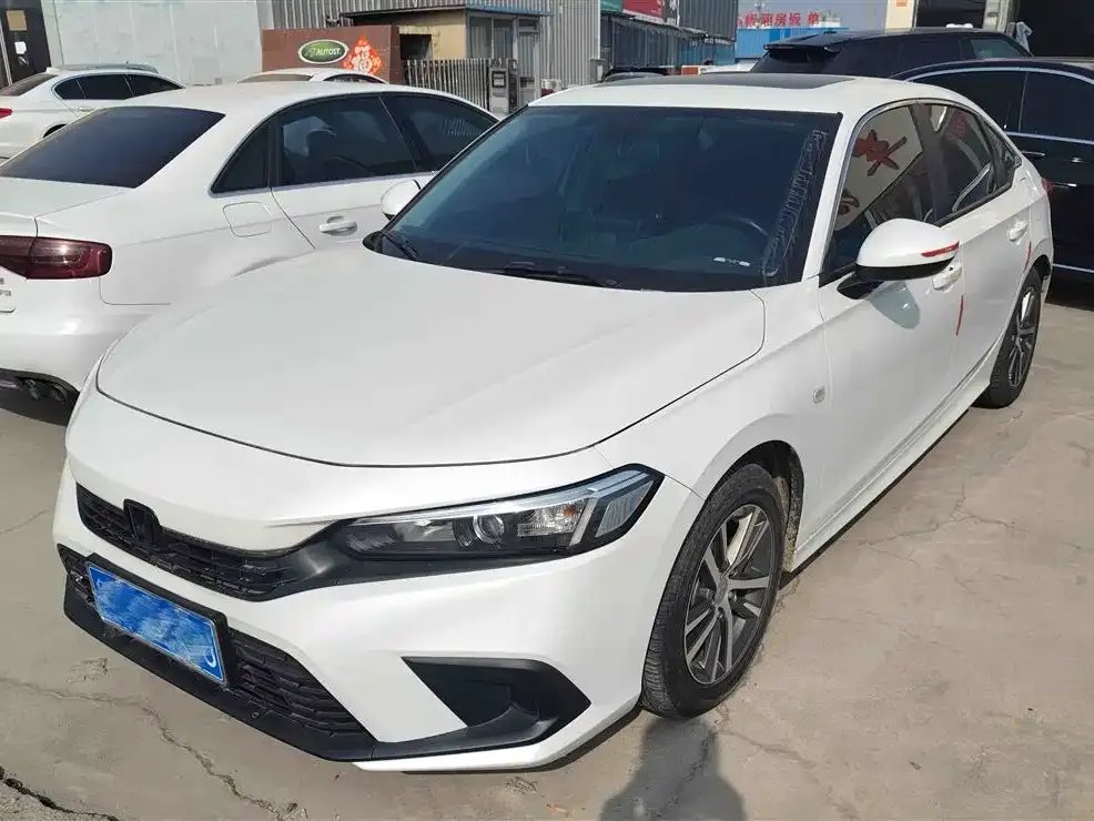 Honda Civic — фото 1
