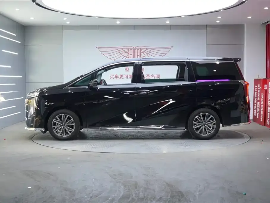 GAC Motor Trumpchi M8 — фото 7