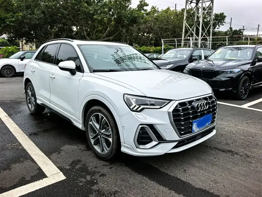 Audi Q3 2023 из CN, фото 4