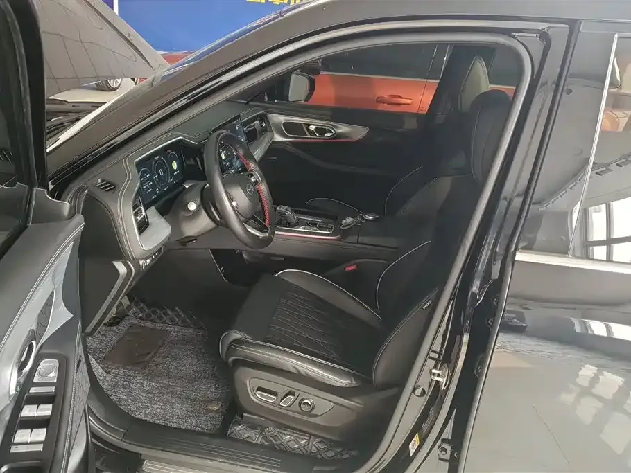 GAC Motor Trumpchi GS8 — фото 6