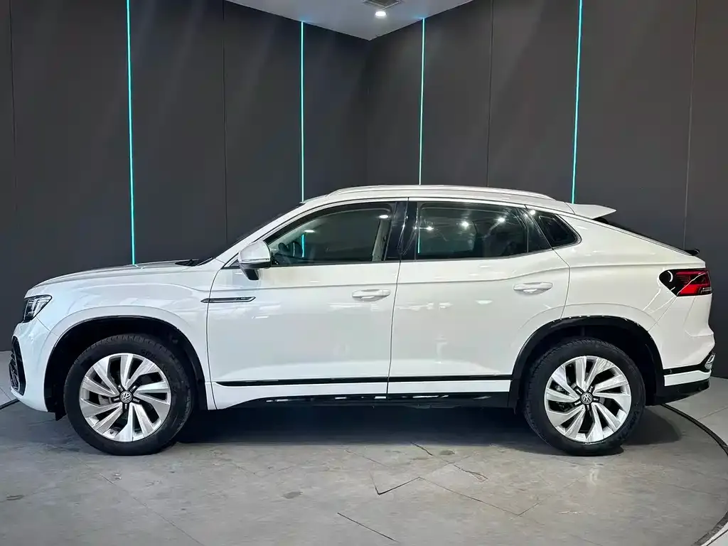 Volkswagen Tayron X 2021 из CN, фото 8