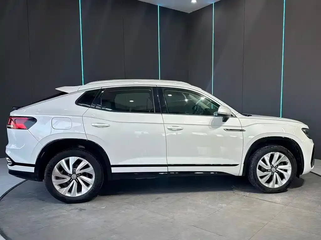 Volkswagen Tayron X 2021 из CN, фото 2