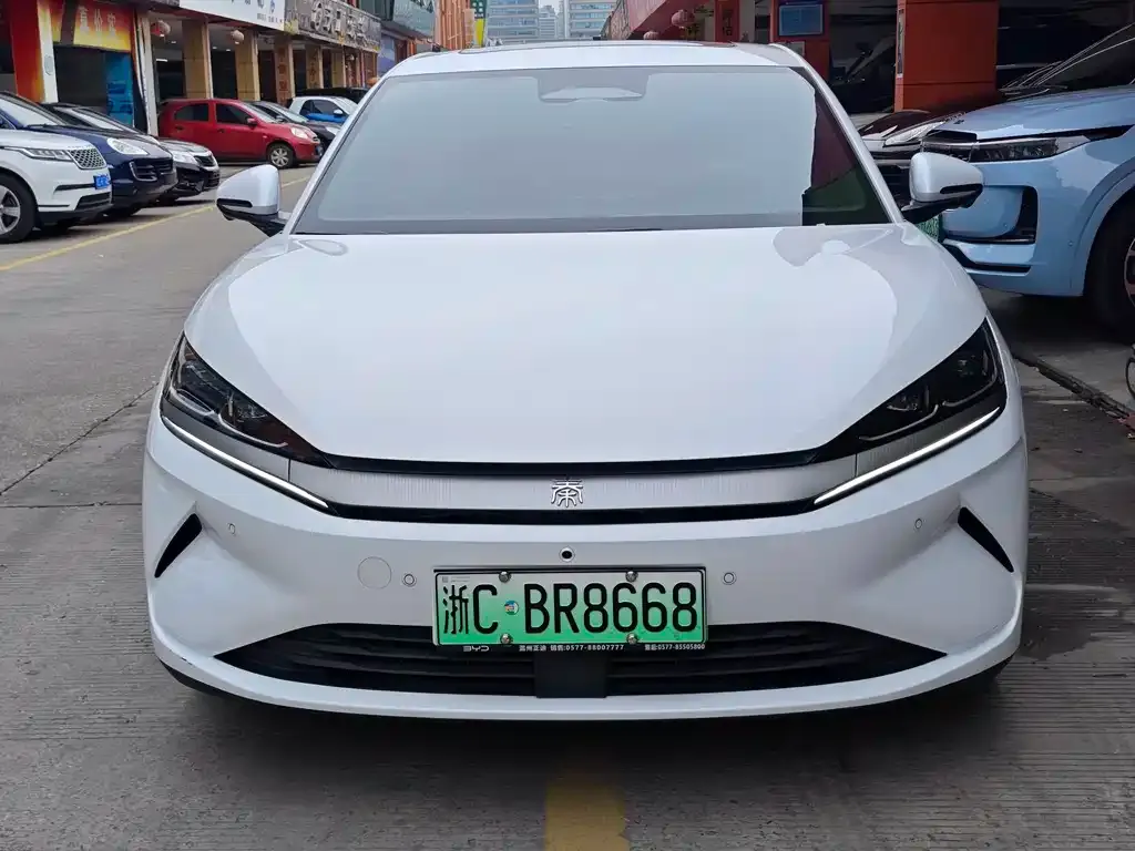 BYD Qin L — фото 4