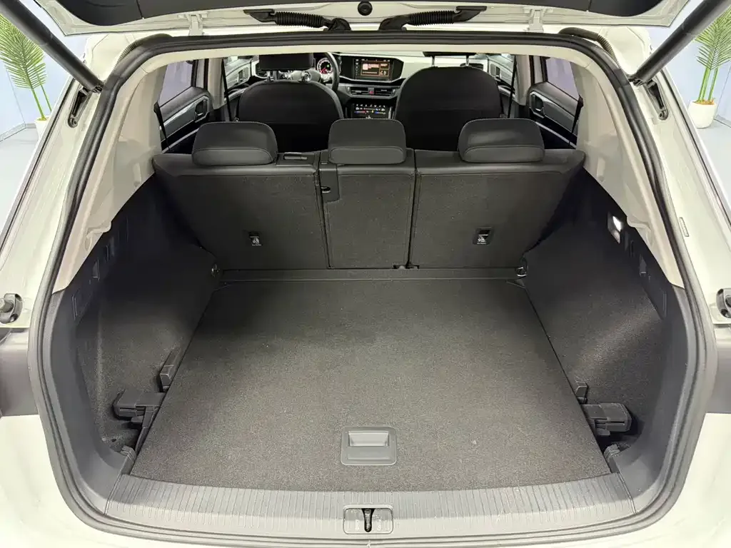 Volkswagen Tayron 2021 из CN, фото 9