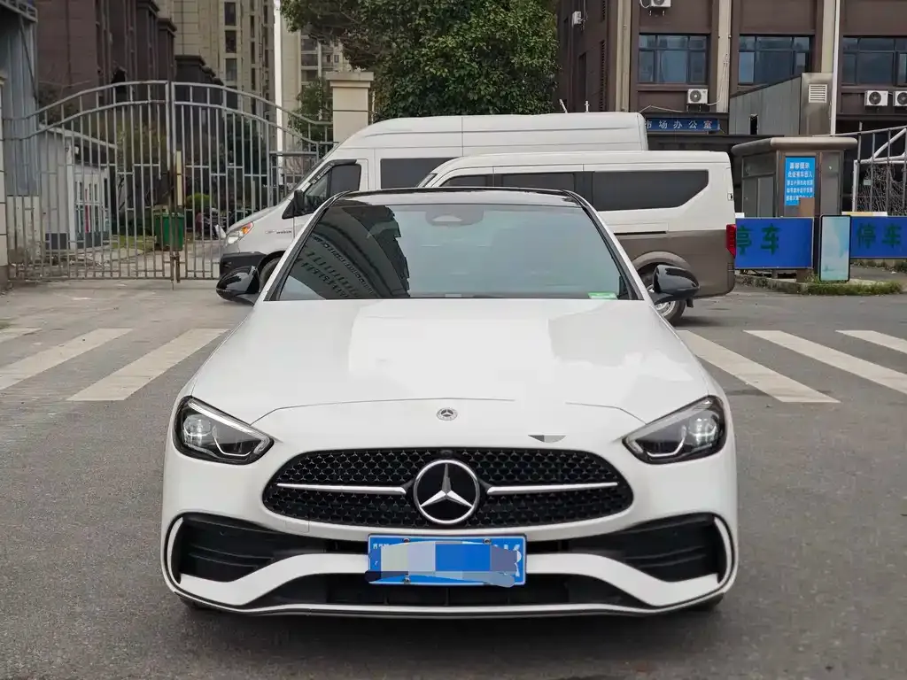 Mercedes-Benz C-Class 2023 из CN, фото 4