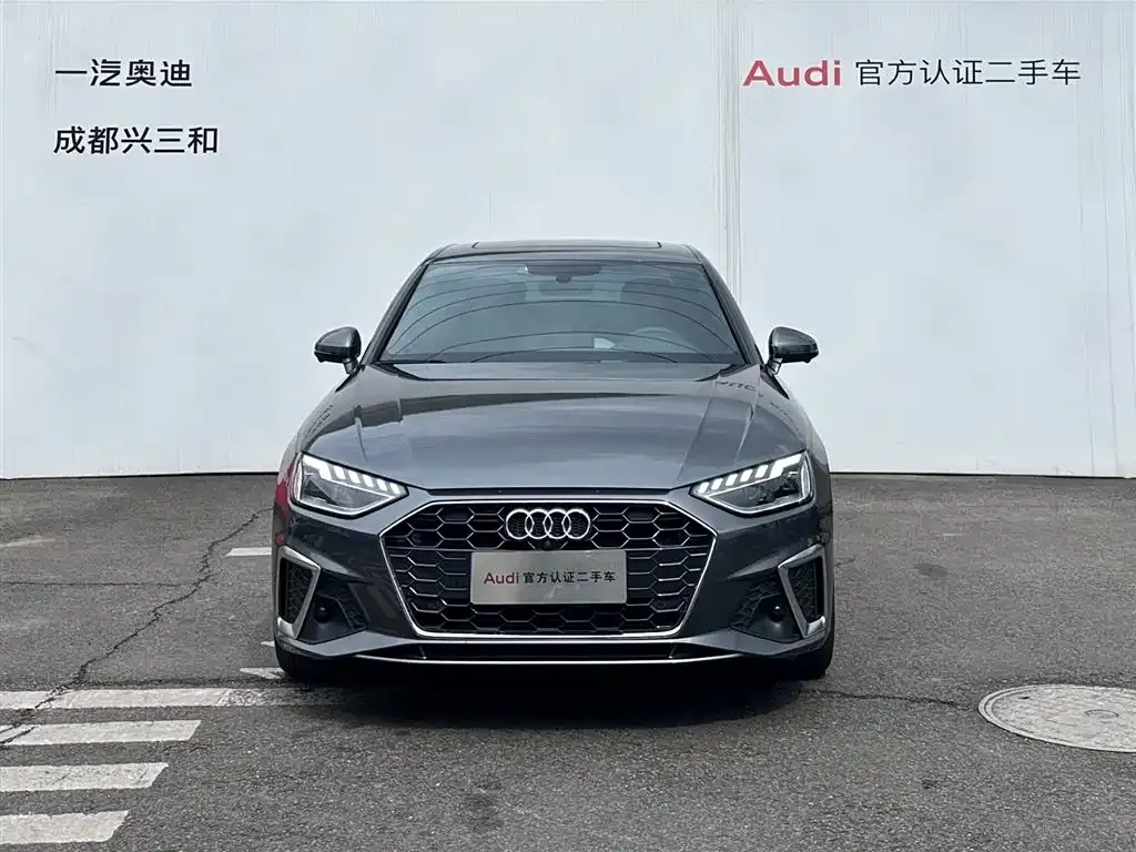 Audi A4L 2022 из CN, фото 6