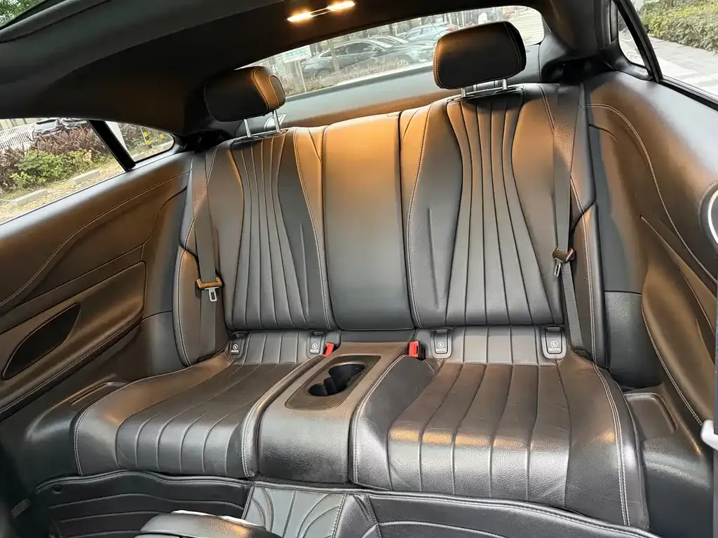 Mercedes-Benz E-Class (Import) 2023 из CN, фото 6