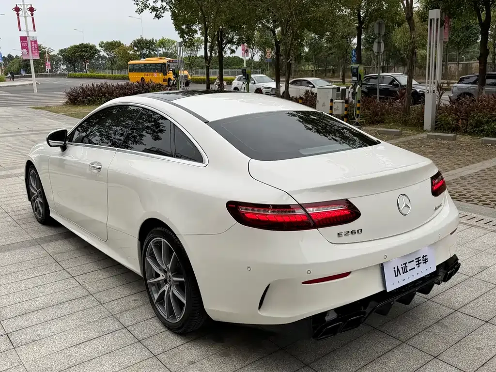 Mercedes-Benz E-Class (Import) 2023 из CN, фото 7