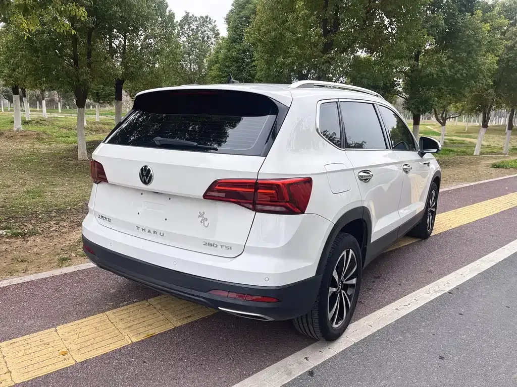 Volkswagen Tharu 2022 из CN, фото 9