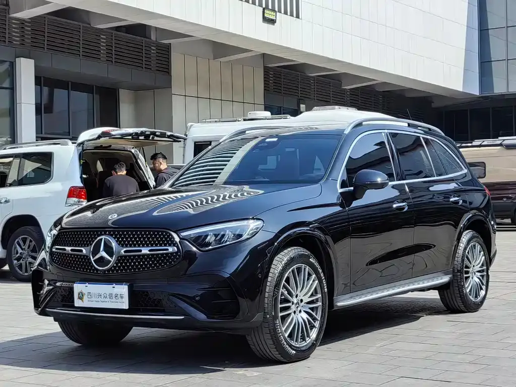 Mercedes-Benz GLC — фото 6