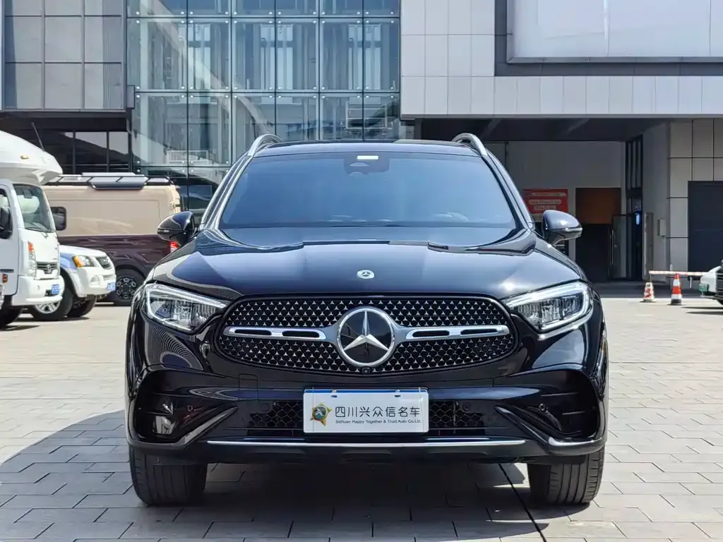 Mercedes-Benz GLC — фото 9