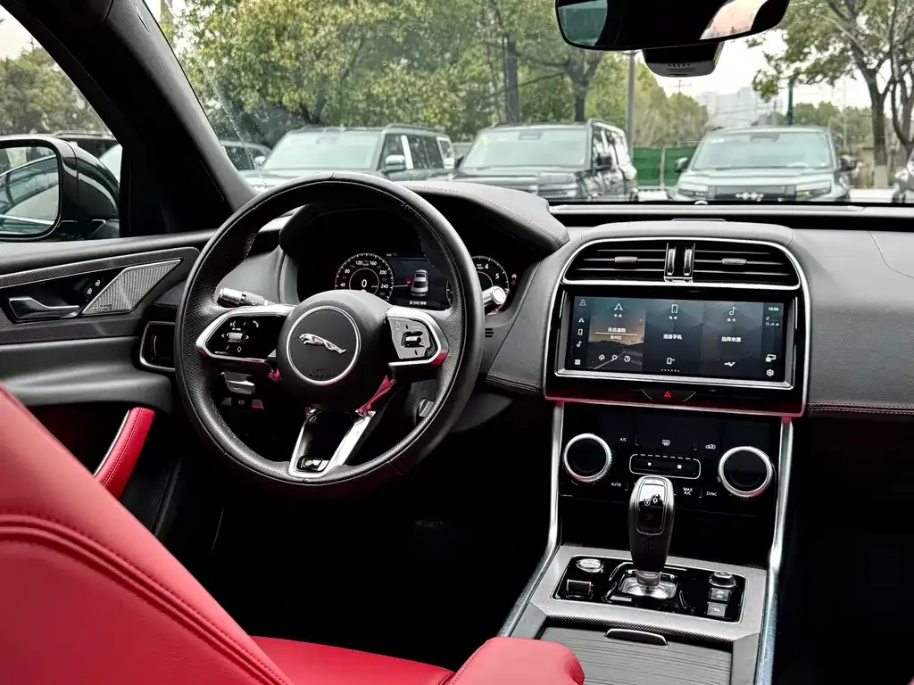 Jaguar XEL 2022 из CN, фото 6