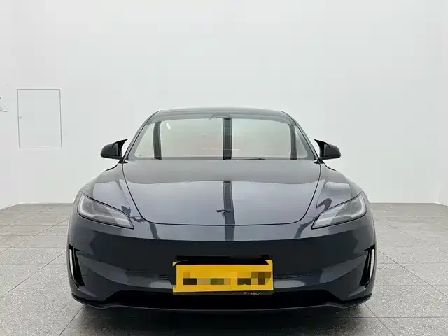 Tesla Model 3 2024 из CN, фото 3