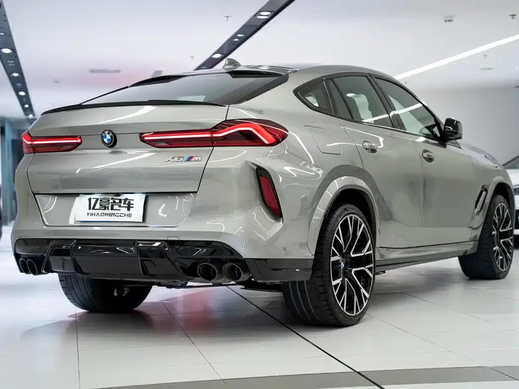 BMW X6 M 2023 из CN, фото 7