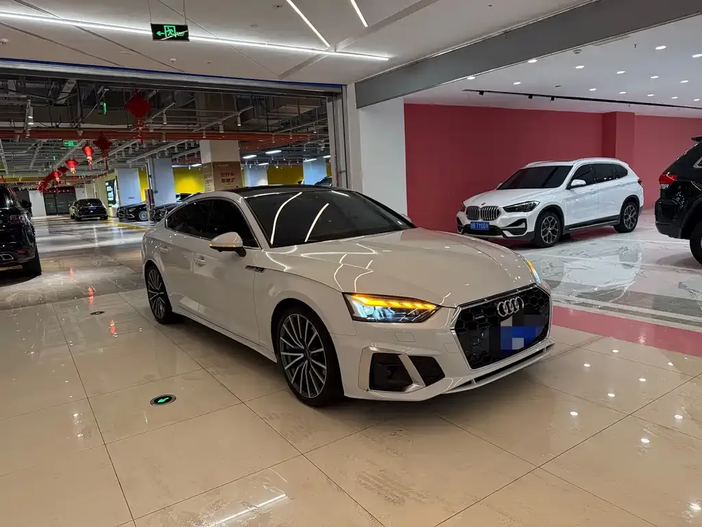 Audi A5 (Import) 2023 из CN, фото 3
