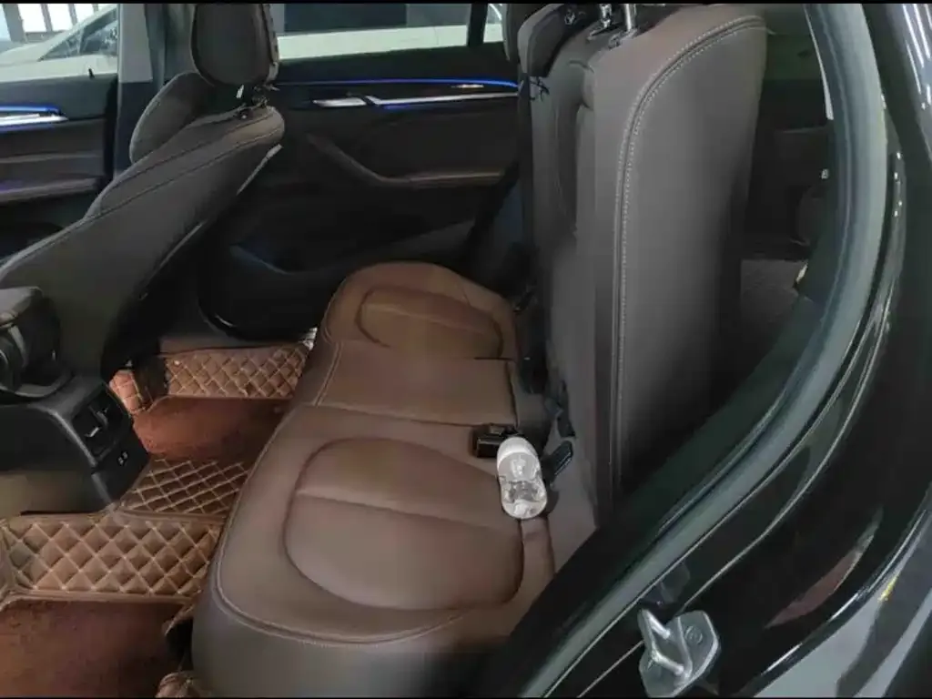 BMW X1 2023 из CN, фото 6