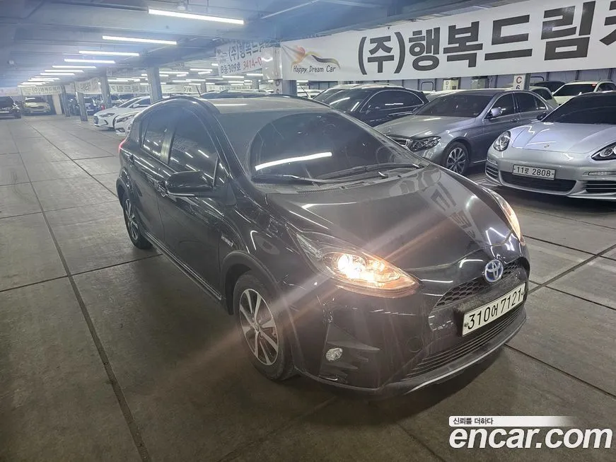 Toyota Prius 2021 из KR, фото 9