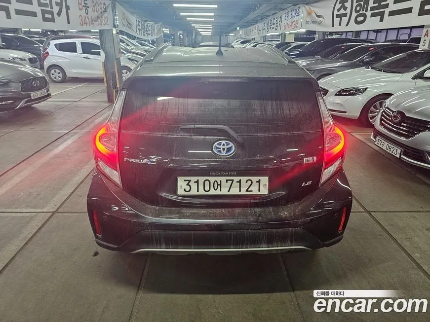 Toyota Prius 2021 из KR, фото 10
