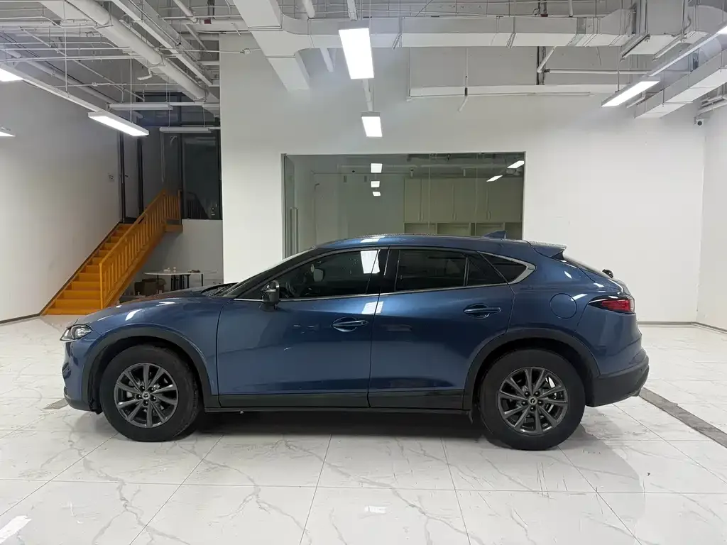 Mazda CX-4 2021 из CN, фото 3