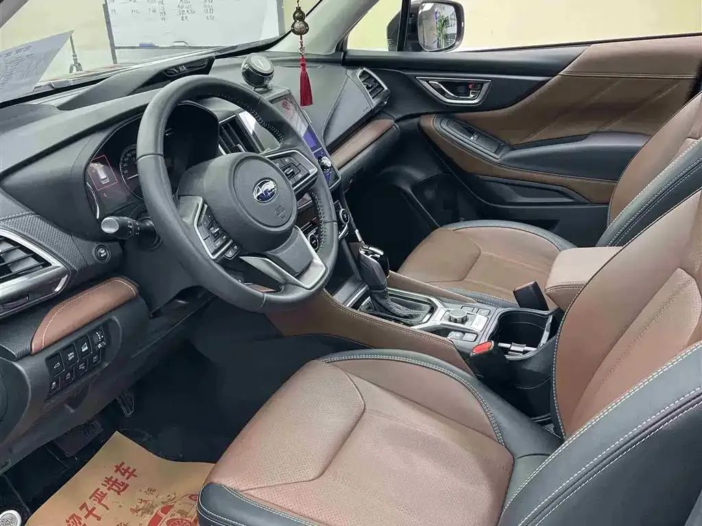 Subaru Forester 2025 из CN, фото 8