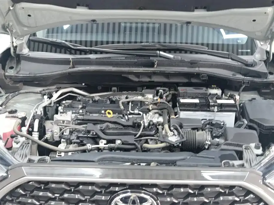 Toyota Corolla Cross — фото 9