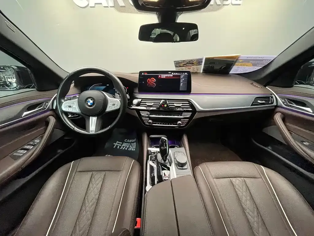 BMW 5 Series — фото 10