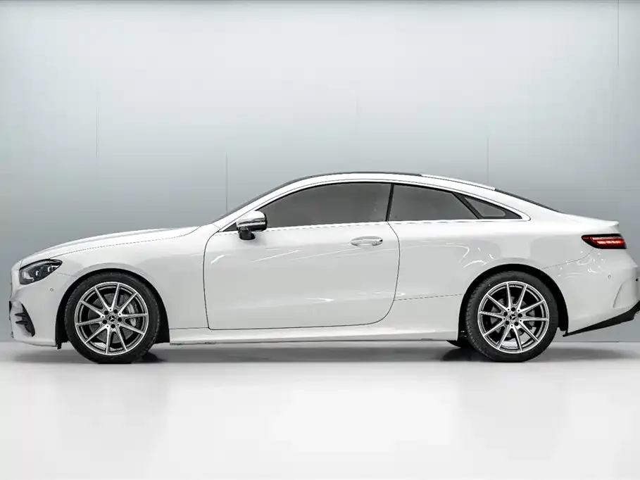 Mercedes-Benz E-Class (Import) 2023 из CN, фото 2