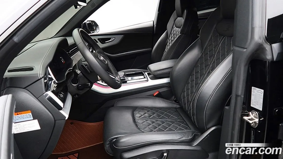 Audi Q8 2021 из KR, фото 2
