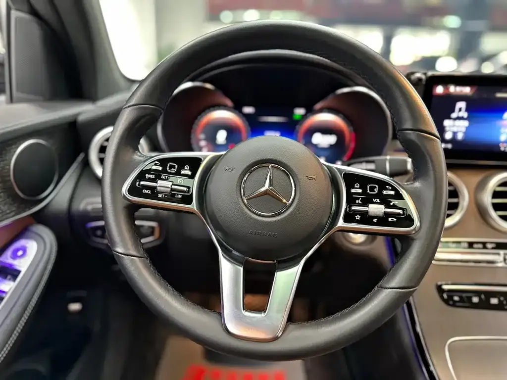 Mercedes-Benz GLC Coupe — фото 10
