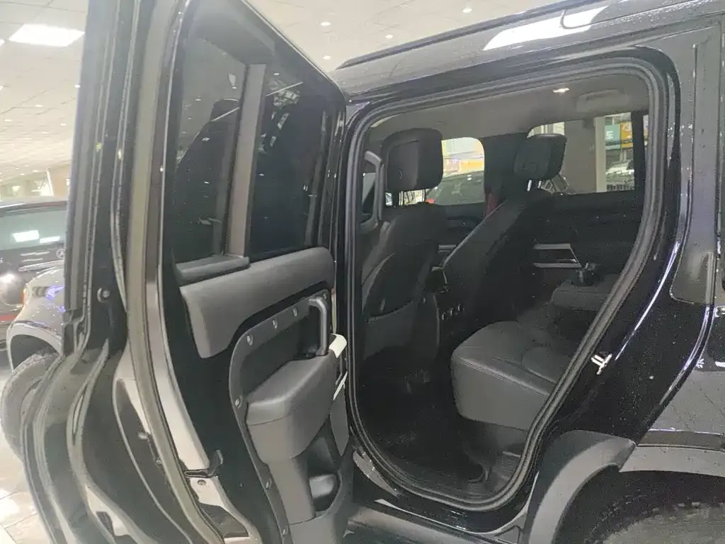 Land Rover Defender 2022 из CN, фото 4